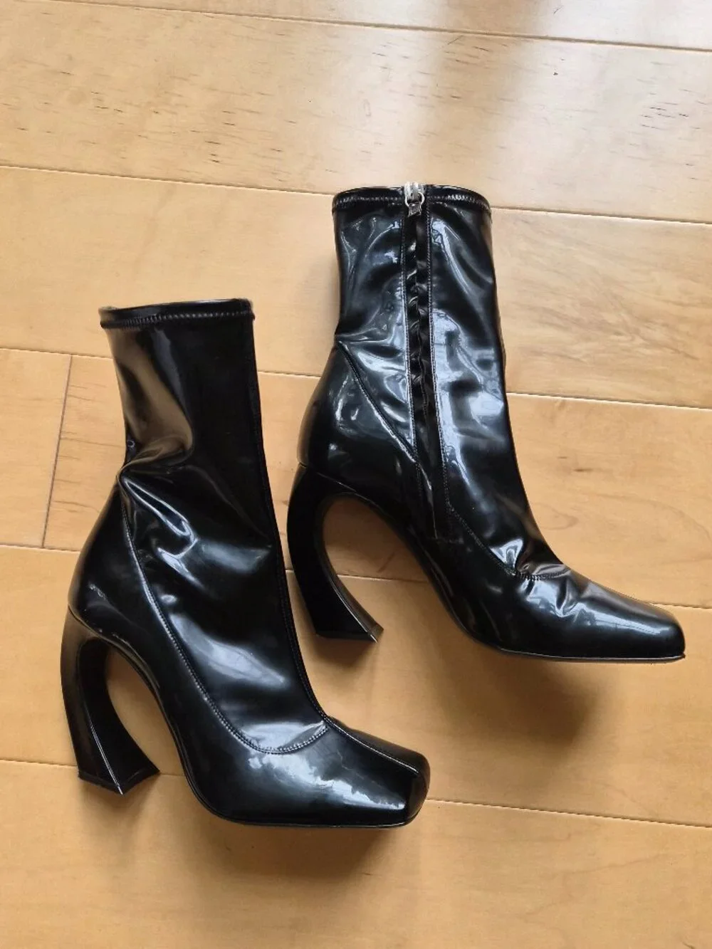 Guiseppe Zanotti Musa Black Vinyl Boots Sz 40